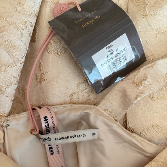 House of CB Ivory Metallic Jacquard Midi Dress - Picture 7 of 7